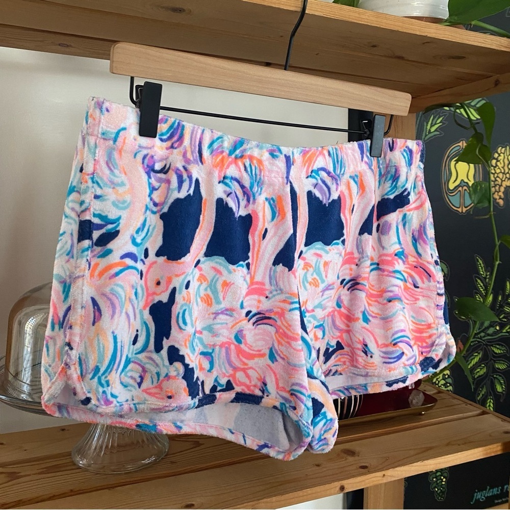 Lilly Pulitzer Colorful Flamingo Print Terrycloth Short Medium - Picture 4 of 15